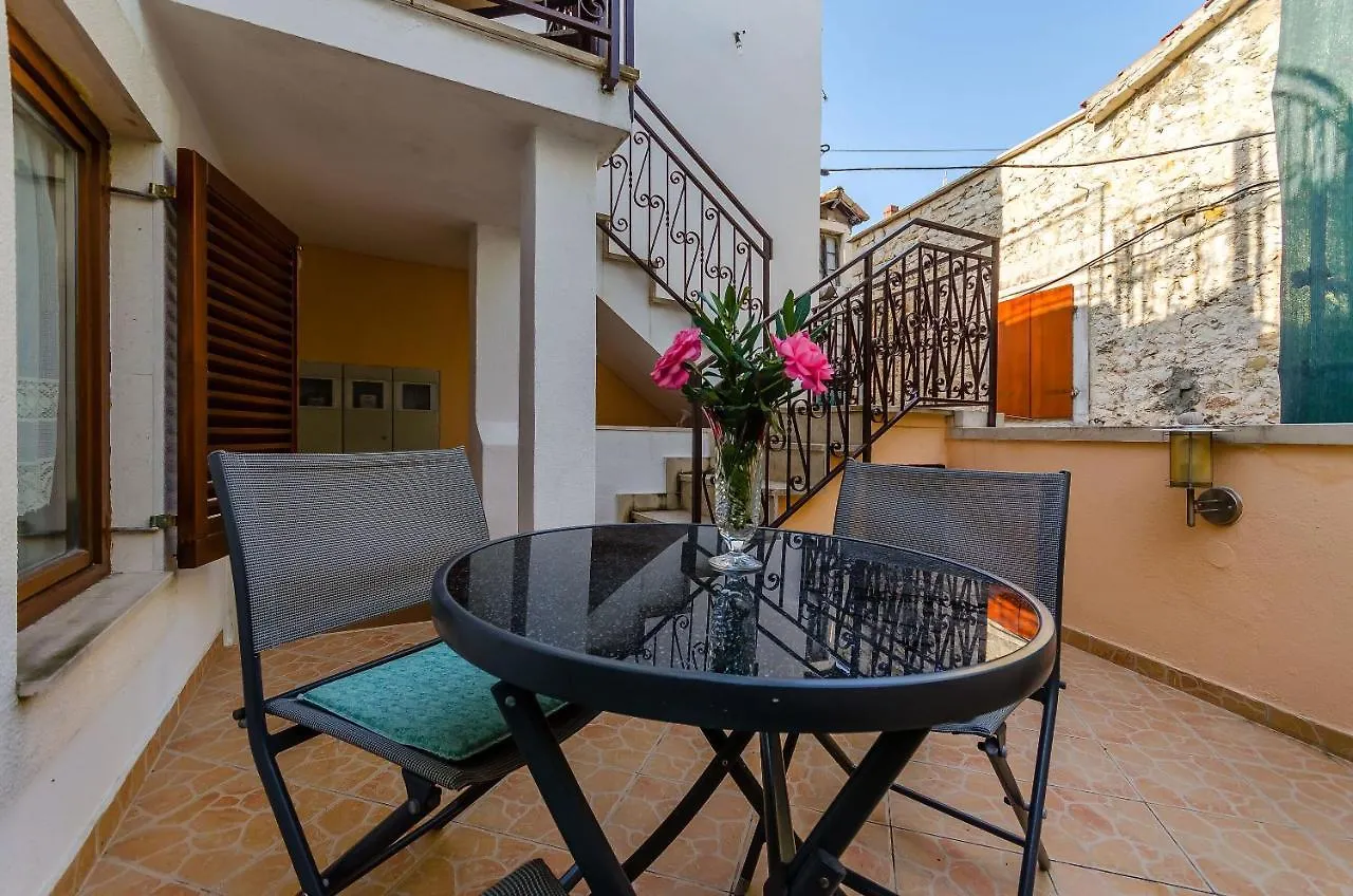 Apartments Old Town Trogir